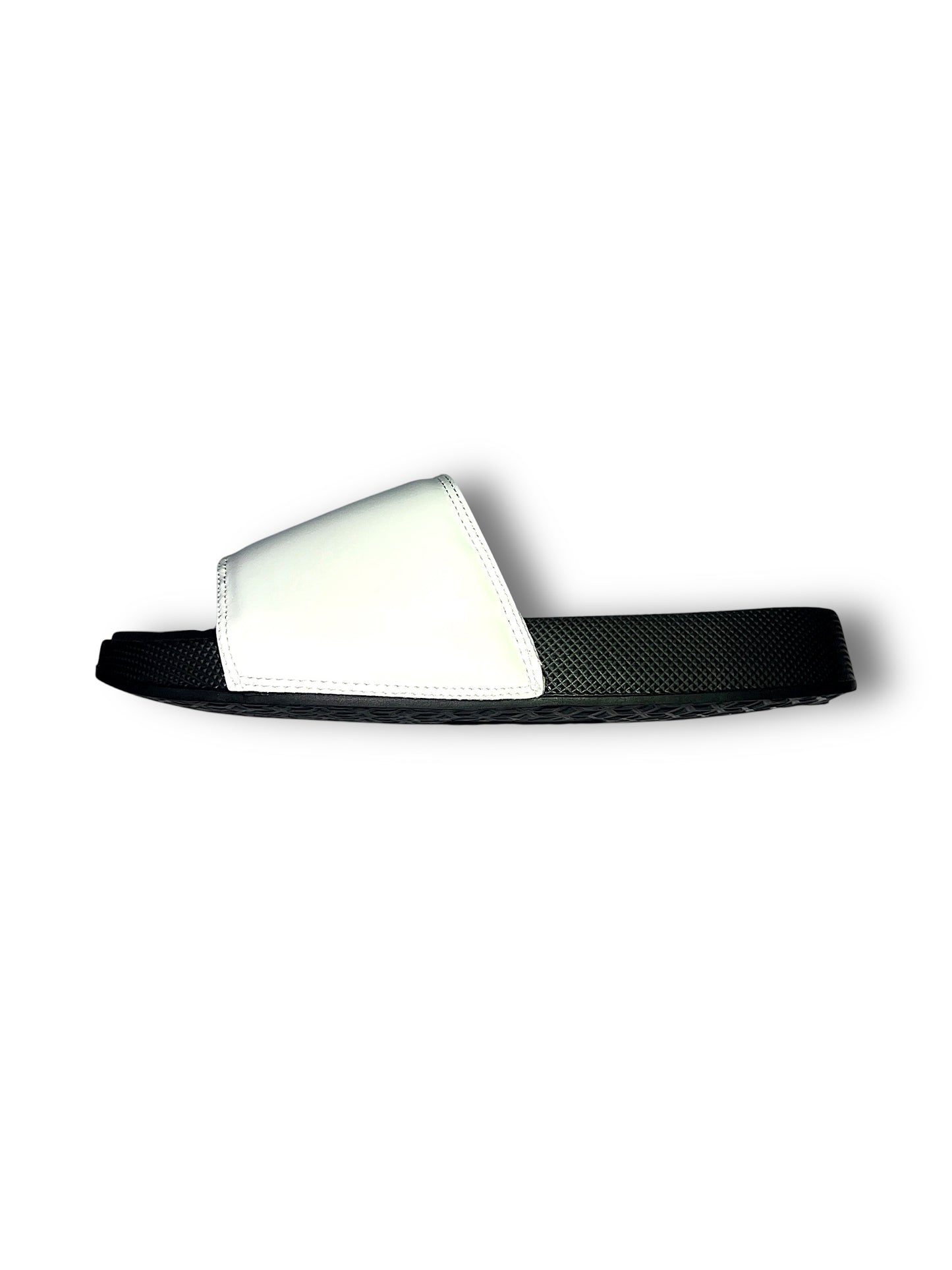 POLO♞ Slides | White & Black Color